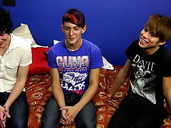 Everyone knows Kyler can take it, so Josh and Andy do not hold back as they spit-roast and double permeate him free young boys twink